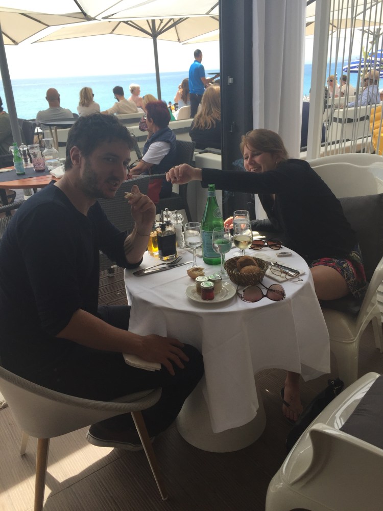 7E3DB43D-22A7-4F23-80FD-1AA3CEE6954A