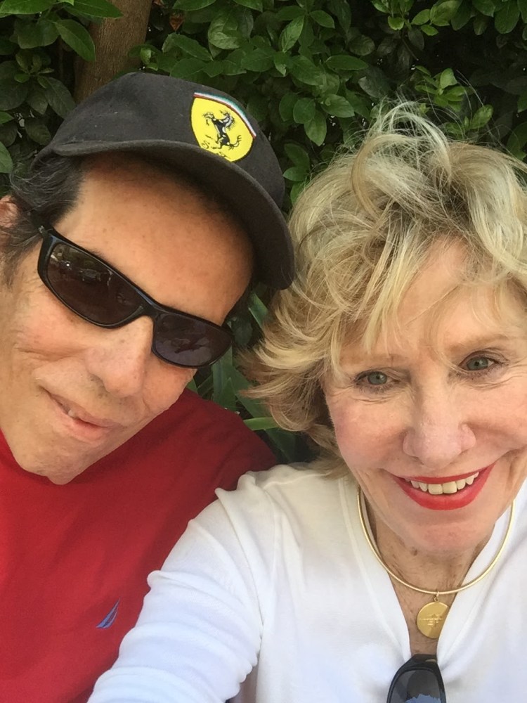 ADF1045D-600C-451D-96B9-9B252D672ED5